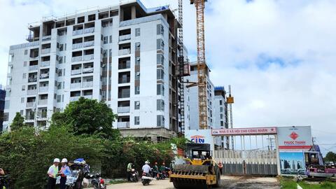 Nhà ở xã hội trong cuộc đua cân bằng thị trường bất động sản