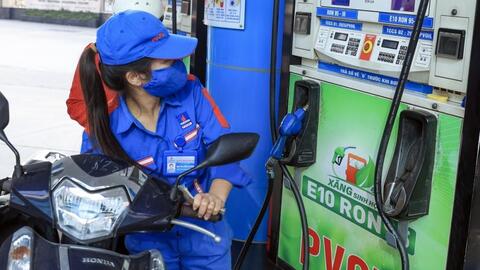 Bộ Công Thương yêu cầu giám sát chặt chẽ lộ trình triển khai xăng sinh học E10