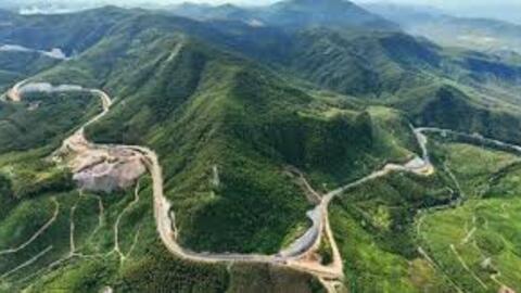 Dãy Trường Sơn: Từ "lá phổi xanh" đến “kho dự trữ carbon tự nhiên”