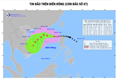 Bão Toraji gần biển Đông, gió giật cấp 15