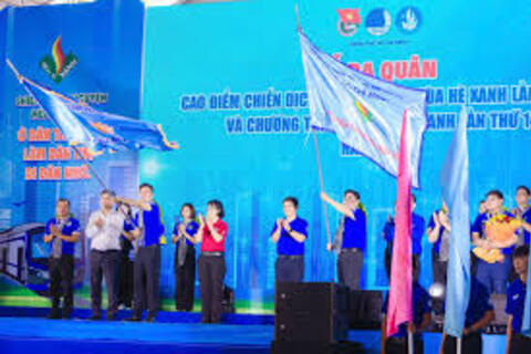 Tuổi trẻ TPHCM xung kích xây dựng thành phố mới