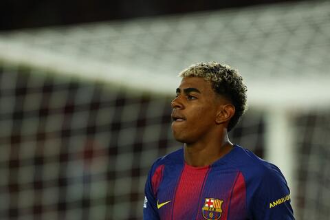 Yamal 'chọc ngoáy' Real Madrid trước thềm trận siêu kinh điển