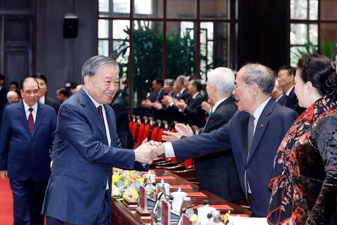 Tổng Bí thư: Chống tham nhũng, lãng phí phải liên tục, tuyệt đối không làm kiểu phong trào