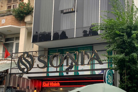 Đình chỉ 18 tháng cơ sở thẩm mỹ ở 59 Ngô Thời Nhiệm