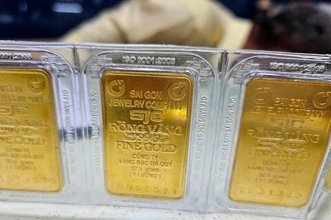 Giá vàng hôm nay 28/1 tiếp đà tăng 300 ngàn đồng, lên vượt mốc 177 đồng/lượng