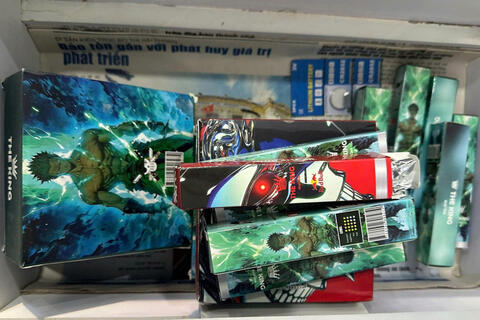 Ma túy 'núp bóng' trên không gian mạng: Làm gì để bảo vệ học sinh?