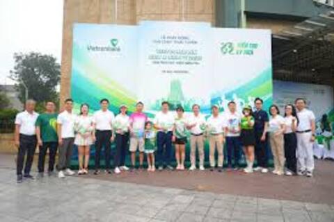 Vietcombank phát động Giải chạy “Vietcombank Run & Share 2026: Vạn trái tim - Một niềm tin”