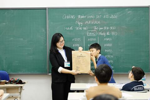 Hà Nội: Nghẹt thở "cuộc chiến" giành suất vào lớp 6 trường "hot"