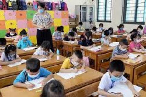Xây dựng môi trường học đường giàu tính nhân văn