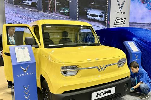 Hơn 400 doanh nghiệp quốc tế tìm kiếm cơ hội từ 'làn sóng' xe điện tại Việt Nam