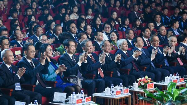 Thế hệ trẻ là lực lượng nòng cốt đưa quan hệ Việt-Trung phát triển tốt đẹp, hiệu quả, bền vững lâu dài