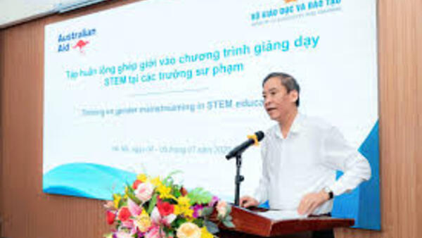 Tập huấn phương pháp giảng dạy có lồng ghép giới cho giảng viên sư phạm