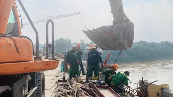 Cầu Phong Châu mới sẽ được thông xe vào ngày 27/9 vượt tiến độ 3 tháng