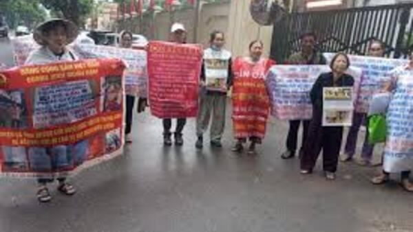 Cảnh giác trước chiêu trò chống phá, lợi dụng khiếu kiện gây rối trước thềm Đại hội XIV của Đảng