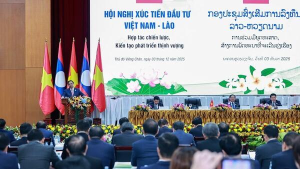 Thủ tướng Phạm Minh Chính: Doanh nghiệp tiên phong, công tư đồng hành, Việt - Lào phát triển
