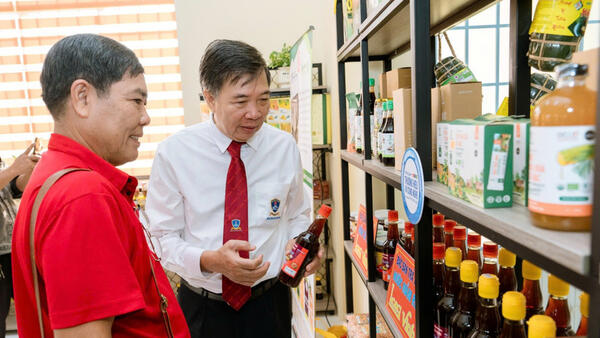 Công nghệ dẫn lối cho thương hiệu địa phương