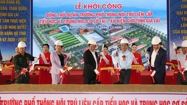 Quyết sách đột phá tạo động lực phát triển