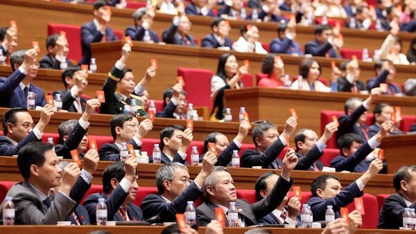 Ban Bí thư: Đảng viên sử dụng thẻ đảng viên sai quy định sẽ bị xử lý