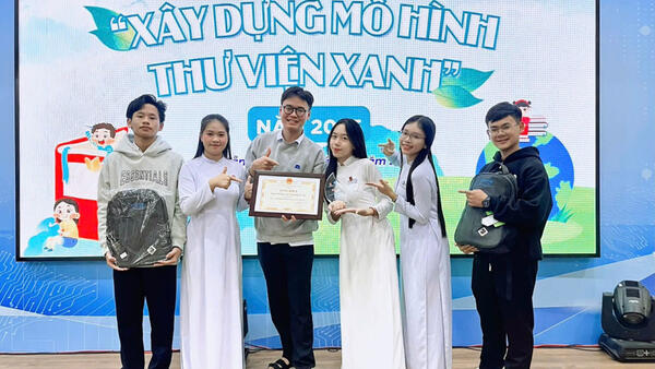 Đối sánh điểm thi tốt nghiệp THPT và học bạ: Cần 'thước đo' chung