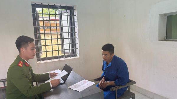 Ghen tuông mù quáng, gã đàn ông chém trọng thương 2 phụ nữ rồi tự sát bất thành