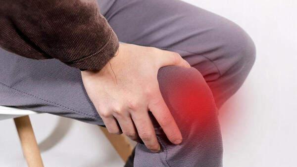 6 phương pháp đơn giản ứng phó đau khớp mùa đông
