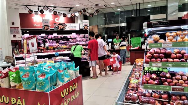 Giải pháp đột phá thúc đẩy tổng mức bán lẻ hàng hóa năm 2026 tăng 13-15%