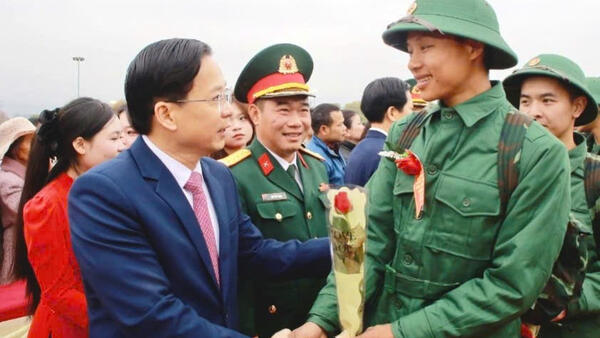 Gần 2.000 thanh niên ưu tú ở Sơn La lên đường nhập ngũ