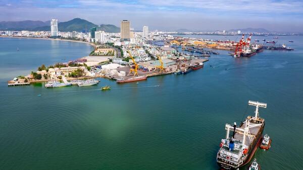 Khai mở tiềm năng kinh tế biển xanh tại Việt Nam