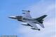UFO đâm tiêm kích F-16 giữa sa mạc Arizona, phi công suýt gặp nạn