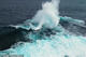 Con sóng bí ẩn ngoài khơi Australia khiến giới lướt sóng choáng váng