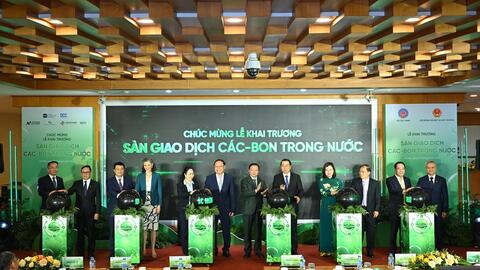 Khai trương sàn giao dịch các-bon trong nước đánh dấu bước phát triển mới của thị trường tài chính Việt Nam