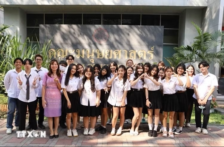 Đưa quan hệ Việt Nam-Thái Lan phát triển mạnh mẽ hơn nữa, hướng tới những tầm cao mới