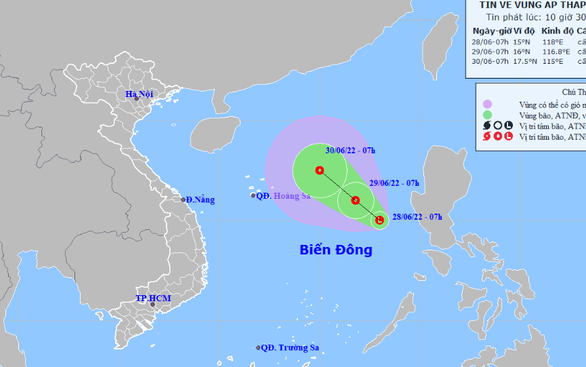 Biển Đông khả năng xuất hiện áp thấp nhiệt đới trong 24 giờ tới - Ảnh 1.