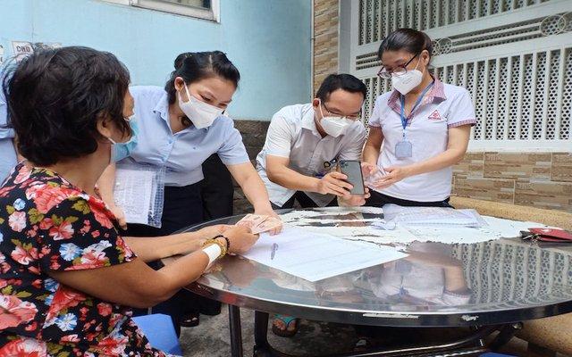 TP.HCM: Vì sao gần 1 triệu người vẫn chưa nhận được tiền hỗ trợ Covid-19? - Ảnh 1.