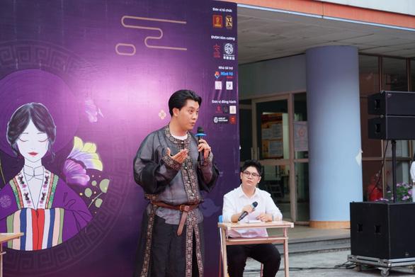 Hiến kế Đại hội Đoàn toàn quốc lần thứ XII: Nối bạn trẻ với văn hóa dân tộc Việt - Ảnh 6. Hiến kế Đại hội Đoàn toàn quốc lần thứ XII: Nối bạn trẻ với văn hóa dân tộc Việt - Ảnh 6.
