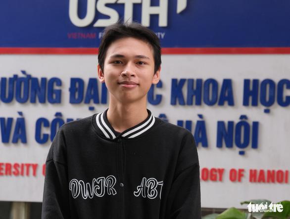 Chàng trai mồ côi bố được tuyển thẳng đại học: Tưởng phải dừng lại! - Ảnh 1. Chàng trai mồ côi bố được tuyển thẳng đại học: Tưởng phải dừng lại! - Ảnh 1.