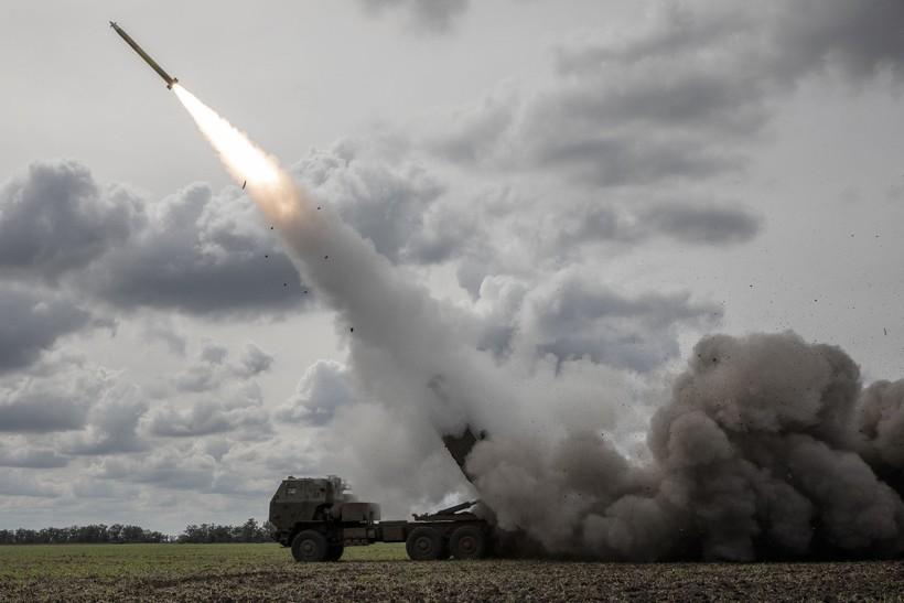 Dây chuyền sản xuất HIMARS chạy hết công suất sau thành công tại Ukraine ảnh 1