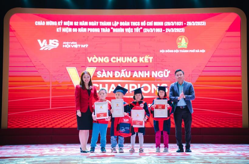 150.000 học sinh tham gia Sàn đấu Anh ngữ V- Champions ảnh 8