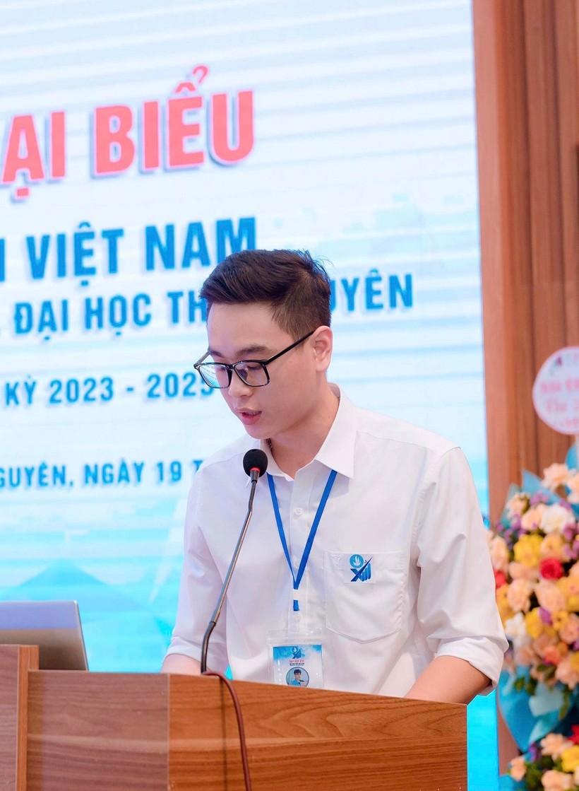Nam sinh người dân tộc Lô Lô tài năng của trường Đại học Y – Dược ảnh 3