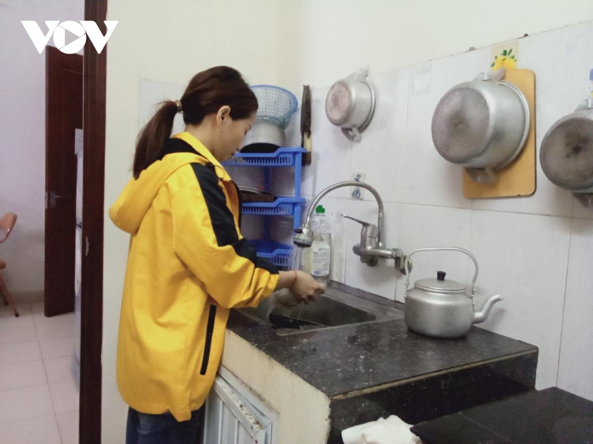 Nhà ở xã hội - ước mơ an cư vẫn là bài toán khó với công nhân - Ảnh 1. Nhà ở xã hội - ước mơ an cư vẫn là bài toán khó với công nhân - Ảnh 1.