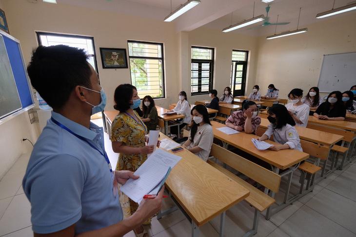 Tăng cường chống gian lận công nghệ cao ở kỳ thi tốt nghiệp THPT - Ảnh 1. Tăng cường chống gian lận công nghệ cao ở kỳ thi tốt nghiệp THPT - Ảnh 1.