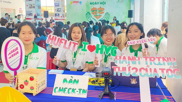 Điểm rèn luyện: Động lực hay 'gánh nặng' sinh viên? - Cũng là một kiểu áp lực! - Ảnh 1. Nhiều sinh viên nói nếu được chủ động chọn tham gia các chương trình, hoạt động phù hợp sở thích vẫn tốt hơn - Ảnh: CÔNG TRIỆU