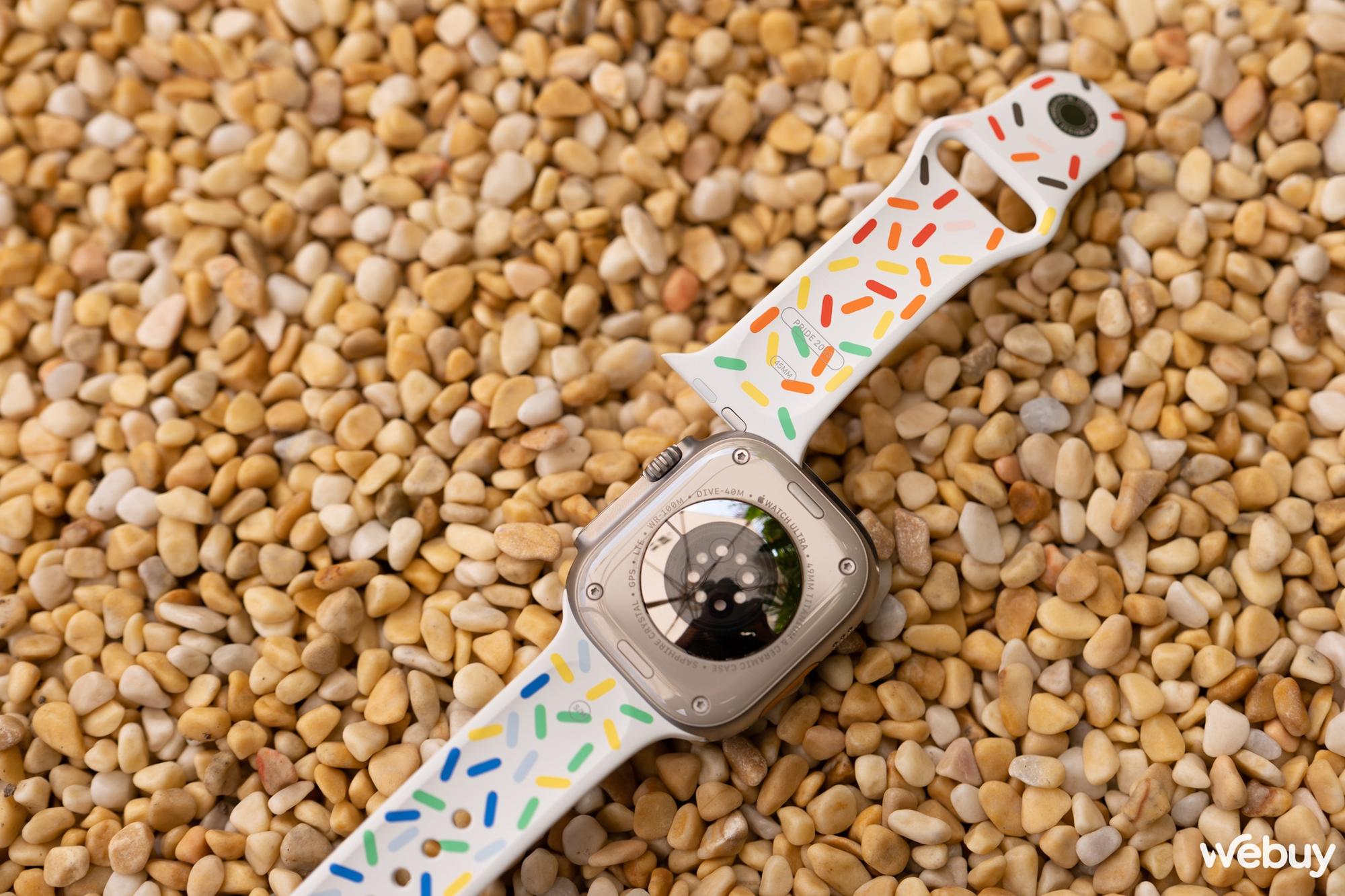 Ngắm nhìn dây đeo Apple Watch phiên bản đặc biệt Pride Edition - Ảnh 9. Ngắm nhìn dây đeo Apple Watch phiên bản đặc biệt Pride Edition - Ảnh 9.