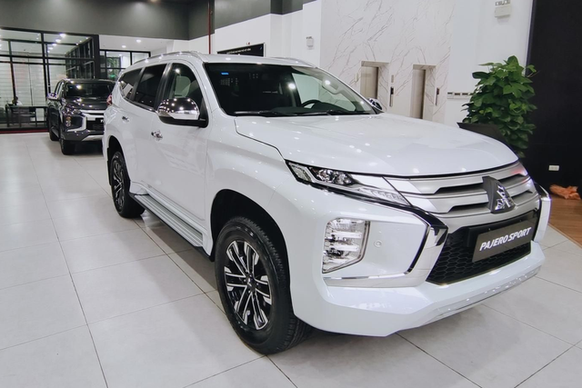 Đại lý Mitsubishi khuyến mãi lớn ‘3 Không’: Không phí trước bạ, mua Pajero Sport lời đến 200 triệu - Ảnh 1.