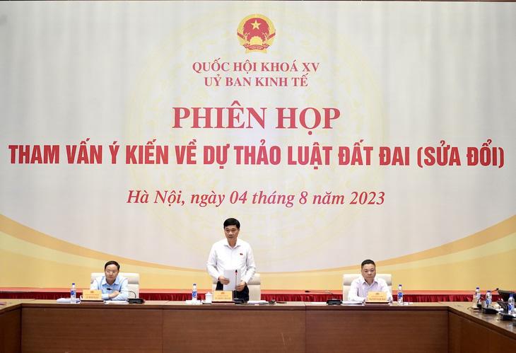 Quang cảnh phiên họp - Ảnh: GIA HÂN