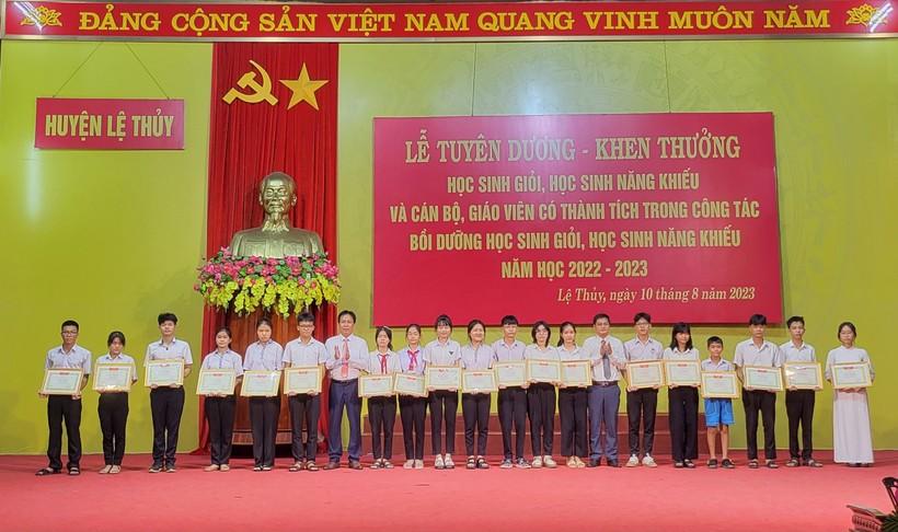 Ngành Giáo dục Lệ Thủy chú trọng nâng cao chất lượng mũi nhọn ảnh 5