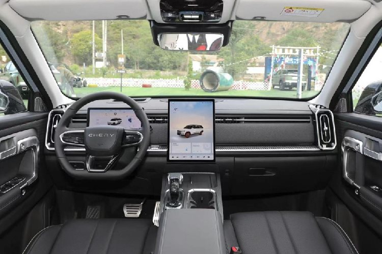 Mẫu SUV chỉ "ăn" xăng 1 lít/100 km lộ giá bán, chuẩn bị về Việt Nam cạnh tranh trực tiếp với Mazda CX-5 - Ảnh 3.