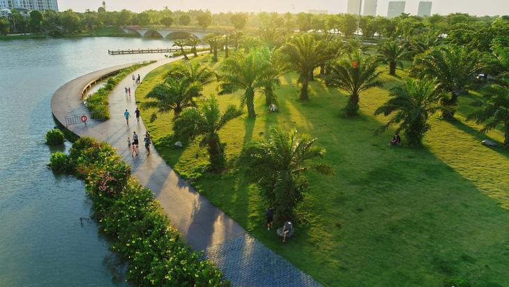 Tại Ecopark, con người sống gần gũi với thiên nhiên