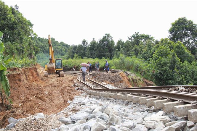 Thông tuyến đường sắt Hà Nội - Lào Cai - Ảnh 1.