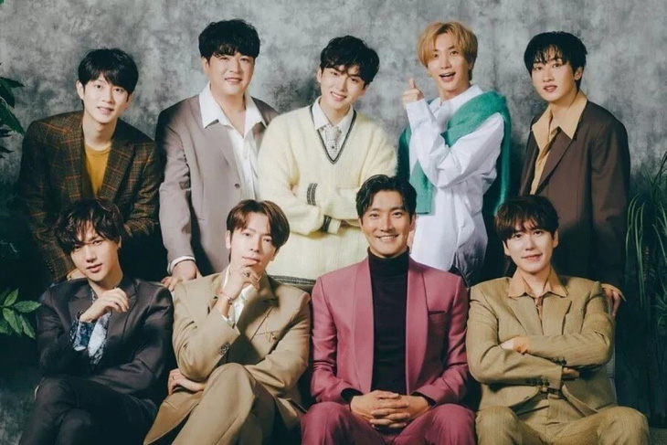 Nhóm nhạc Super Junior đã duy trì hoạt động nhóm trong 18 năm